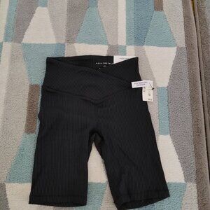 Aero crossover ribbed biker shorts